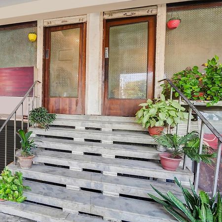 Hotel Super Collection O Ratan Lal Nagar Kanpur Exterior foto
