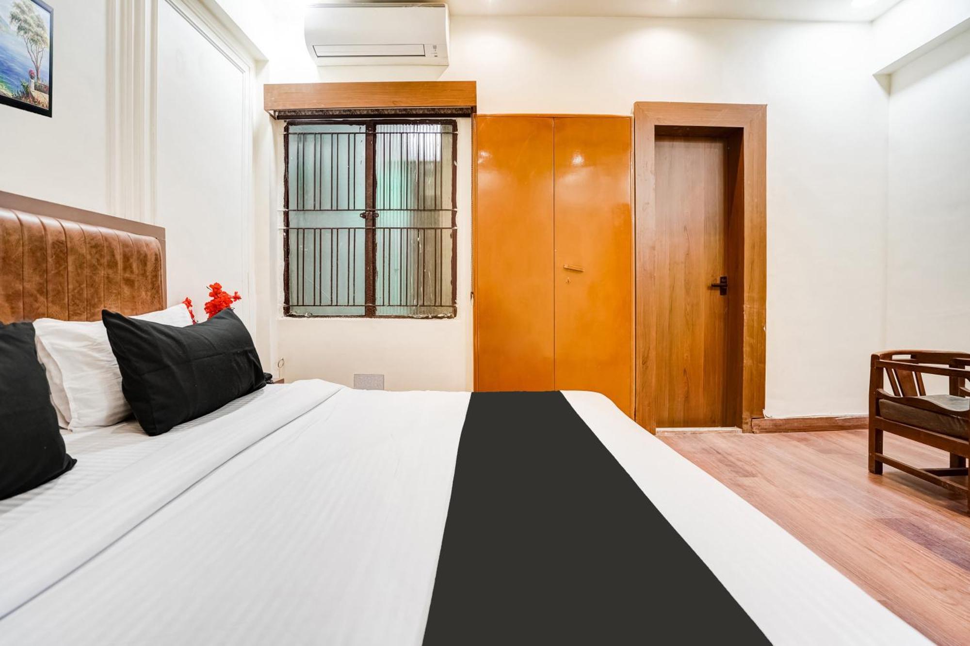 Hotel Super Collection O Ratan Lal Nagar Kanpur Exterior foto